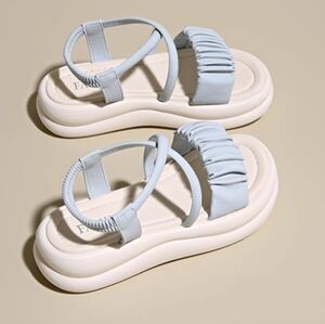 women shoes Sandals